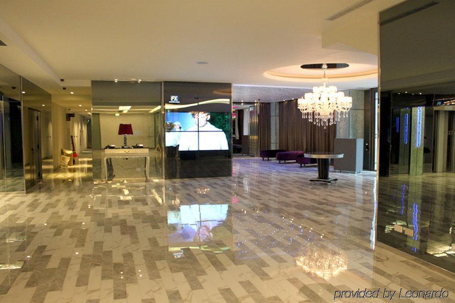 Fx Hotel Taipei Nanjing East Road Branch Exteriör bild