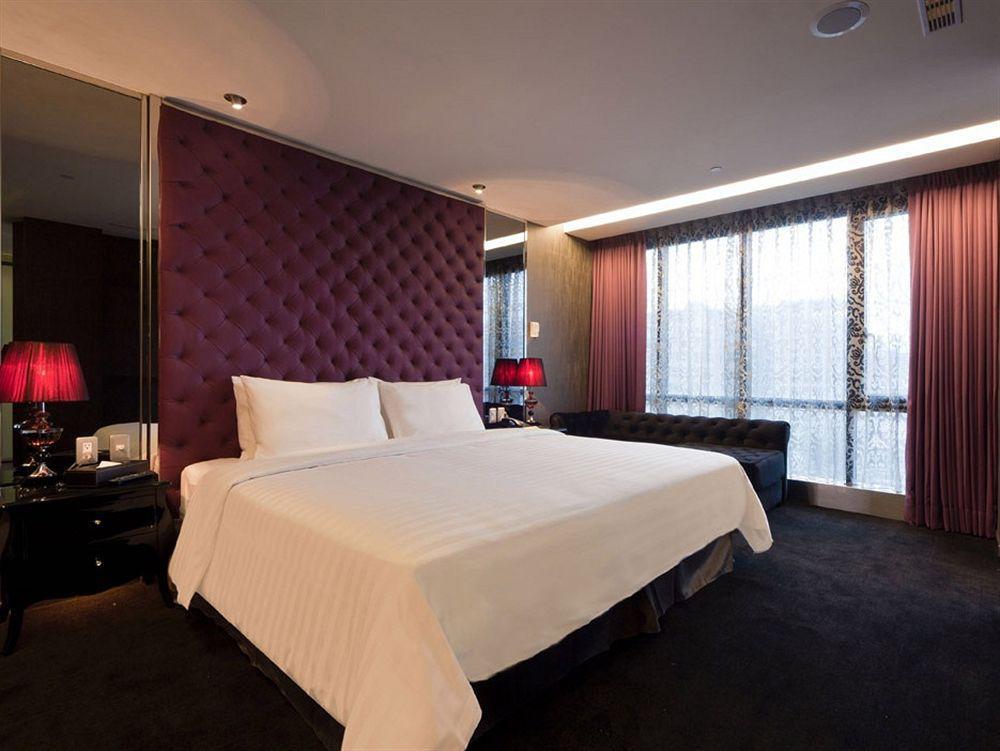 Fx Hotel Taipei Nanjing East Road Branch Exteriör bild