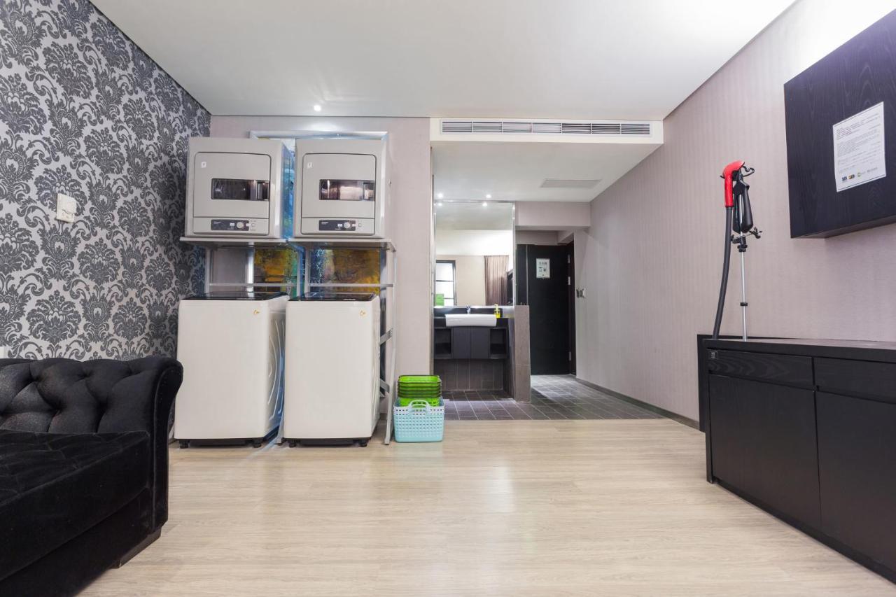 Fx Hotel Taipei Nanjing East Road Branch Exteriör bild